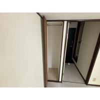 明るい室内です