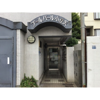 落ち着いたエントランスです