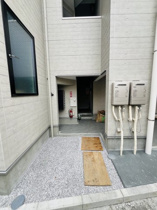 ゆとりのあるエントランスです