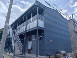 落ち着いた雰囲気の外観です
