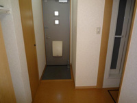 シンプルで使いやすい玄関です
