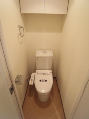 清潔感のあるトイレです