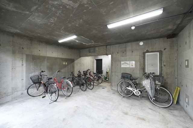 駐輪場