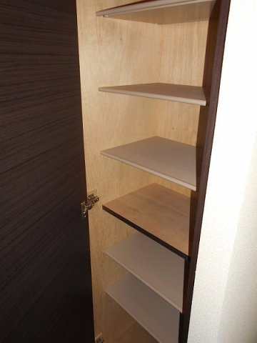 毎日通る玄関はこちらです