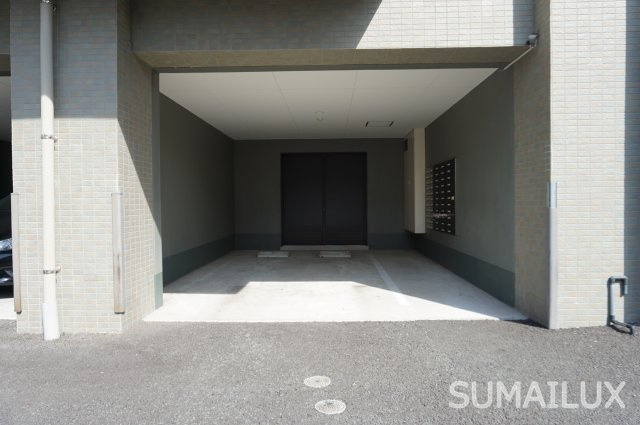 熊本市中央区船場町３丁目の賃貸マンションの駐車場