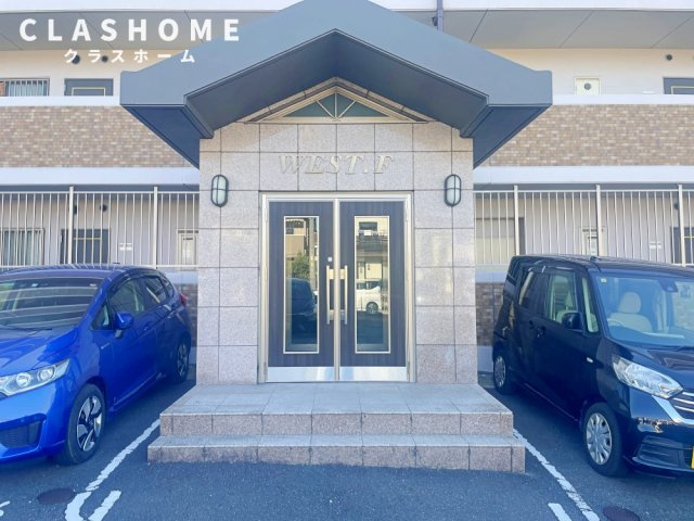 WEST.F　　刈谷市近郊の賃貸ならクラスホーム刈谷店のエントランス