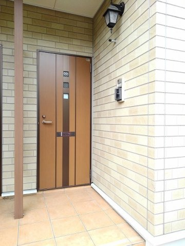 サンパティークのエントランス|ゆとりのあるエントランスです