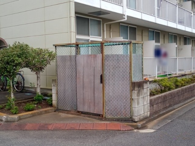 レオパレスグリーンヒルズのその他|ゴミ置場