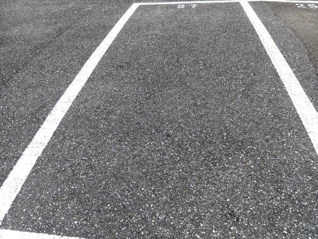 ウインビル(店舗・事務所)の駐車場