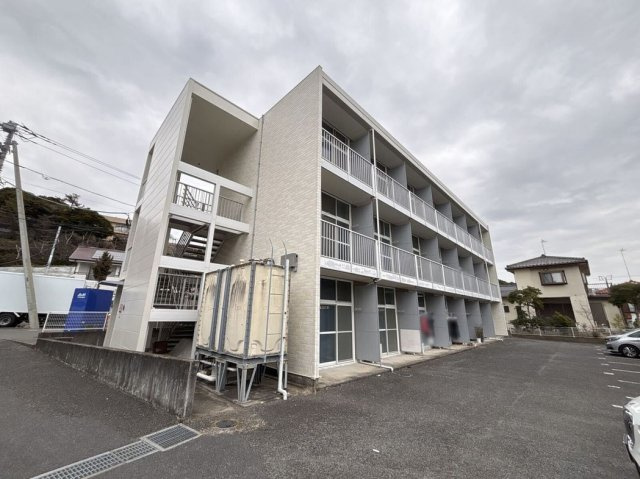 レオパレスフレッシュⅢの外観|外観は落ち着いています
