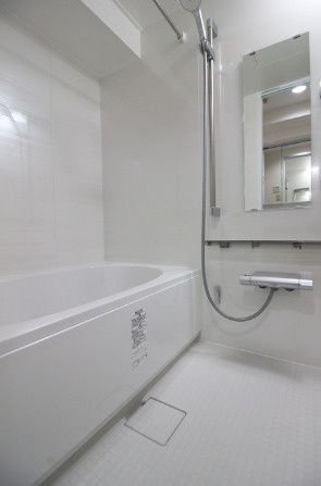 グレイス錦糸町の浴室|日々の疲れを癒すお風呂付です