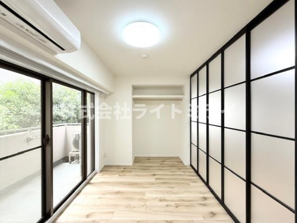 リエール若松町のロビー