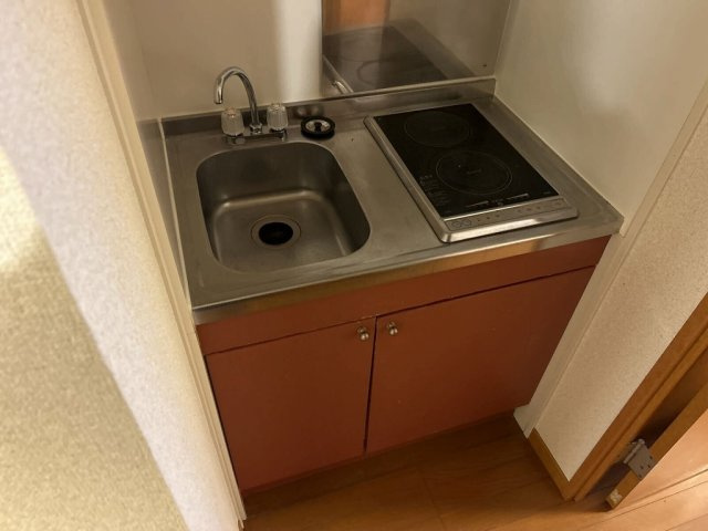 レオパレスレザンのキッチン