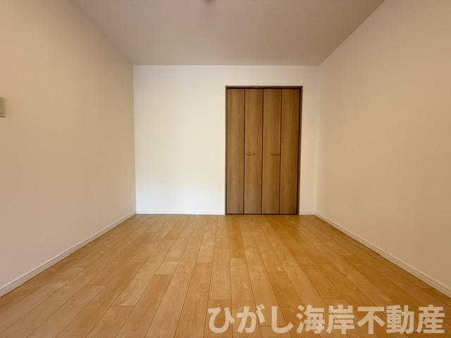 コスモ茅ヶ崎プレシオの寝室|新規リフォーム完了！　6帖　洋室