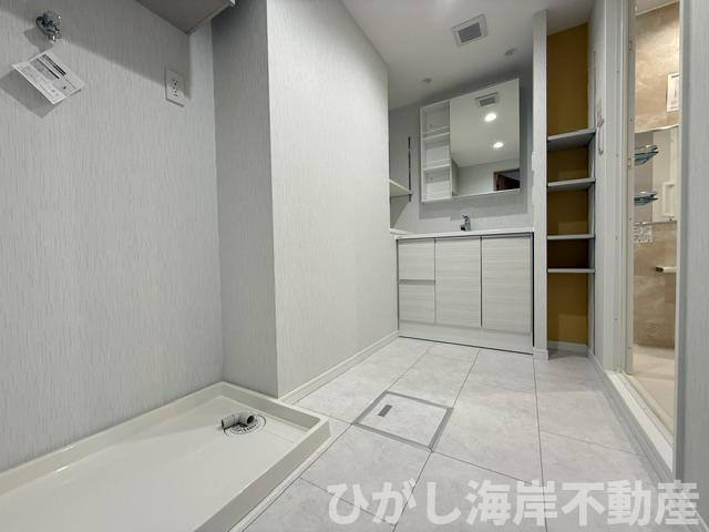 コスモ茅ヶ崎プレシオの脱衣所|新規リフォーム完了！　脱衣スペース