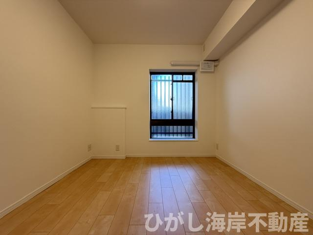 コスモ茅ヶ崎プレシオの洋室|新規リフォーム完了！　6.4帖　洋室