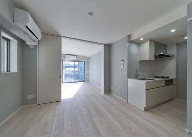オーパスレジデンス南青山の居間・リビング|※写真は同タイプ住戸です。
