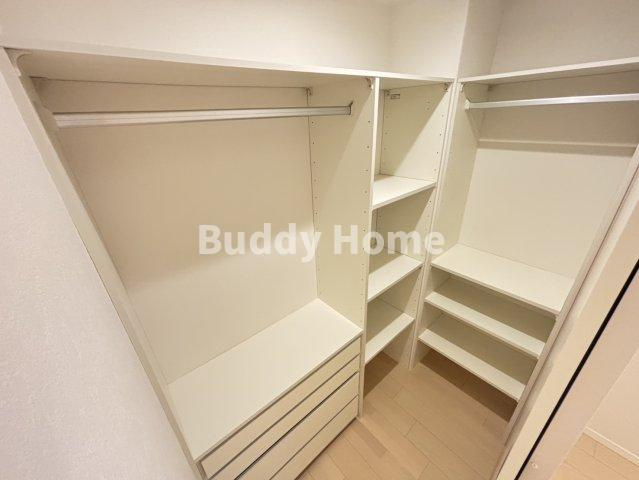 ヴェヌスタ西田辺の収納