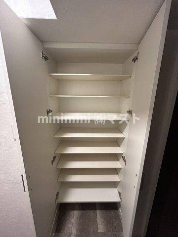 スプランディッド堀江の収納
