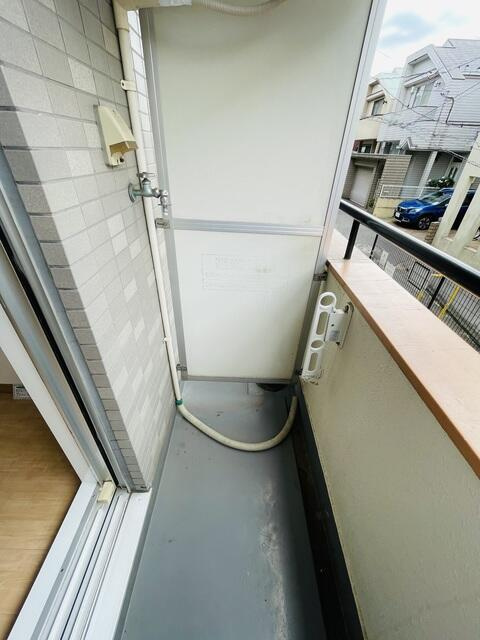 パレロワイヤル弦巻のバルコニー