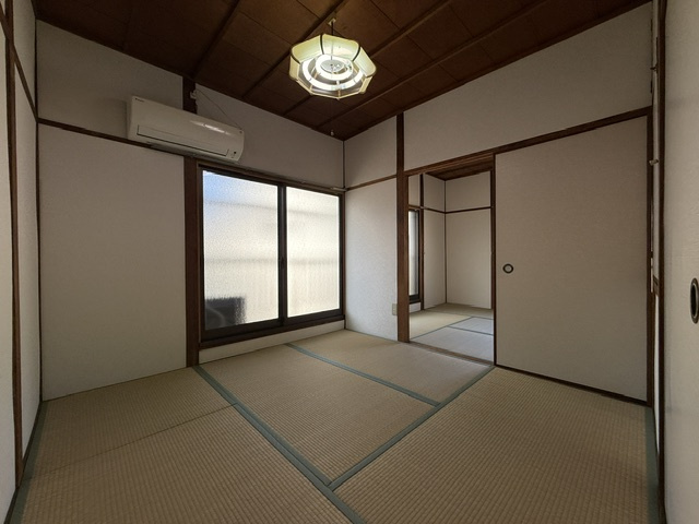豊中市上野西貸家の和室