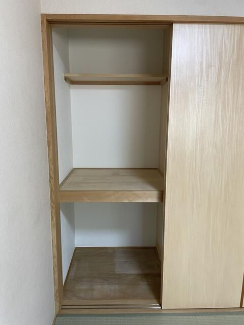 秀和ハイムⅡの収納