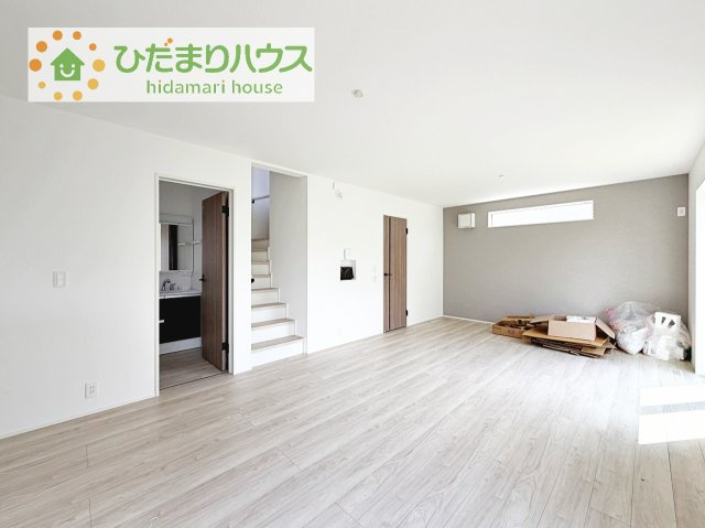 【居間・リビング】 | 取手市井野第1期　新築戸建　1号棟 | 早くお仕事終わらせて、家に帰りたくなるようなリビングです(^^♪