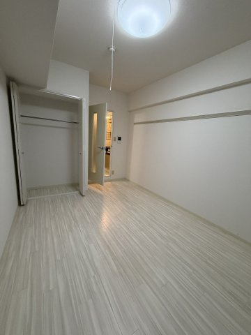 シティクレスト津田沼の洋室|別の部屋の参考写真です。