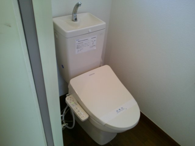 吉田マンションのトイレ