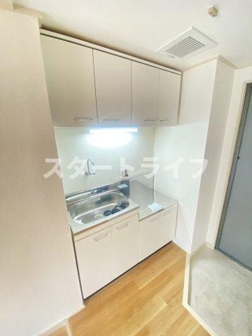 大阪市東淀川区淡路４丁目の賃貸マンションのキッチン