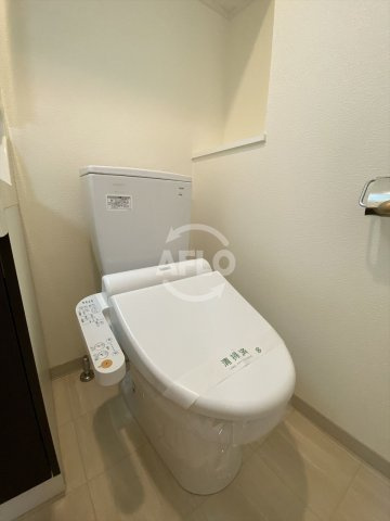 エステムプラザ大手前エヴァースのトイレ|エステムプラザ大手前エヴァース　温水洗浄便座