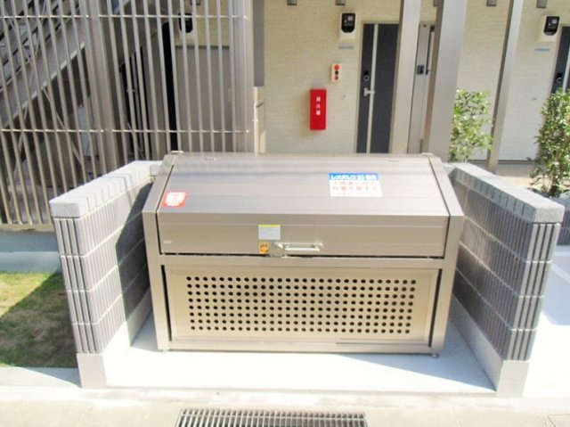 クレイノリバティアークレイワのその他|物件専用ゴミBOX