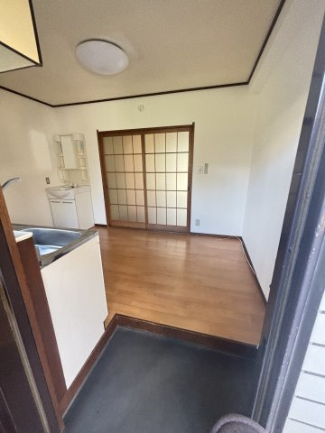 山田カンプレックスの玄関