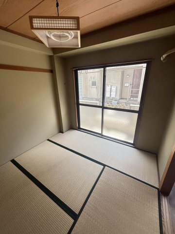 山田カンプレックスの内装