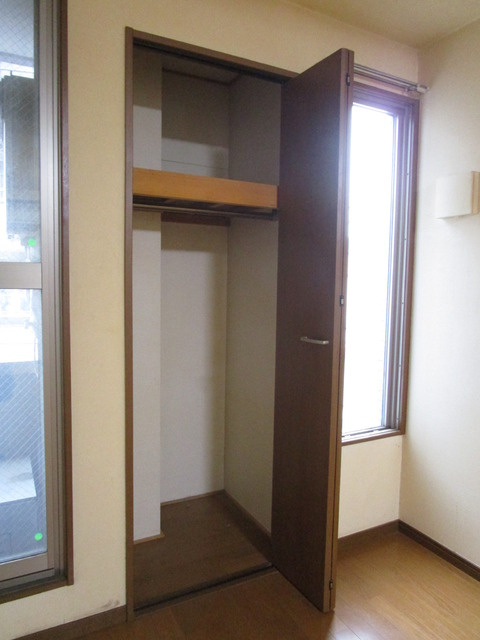 クレセントかすやのその他|★収納2か所★
