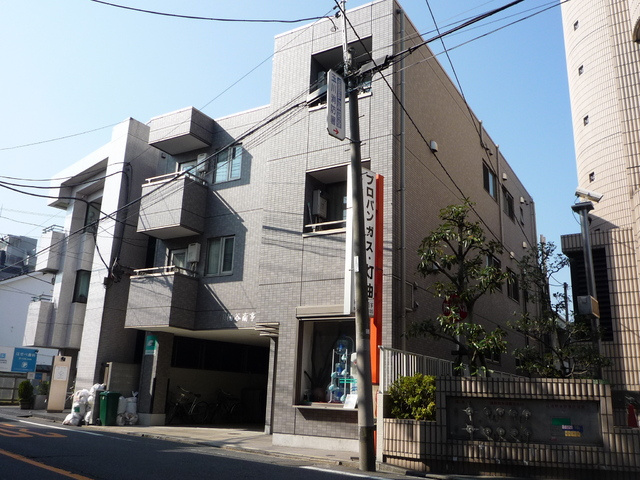 クレセントかすやの外観|★オートロック付マンション★