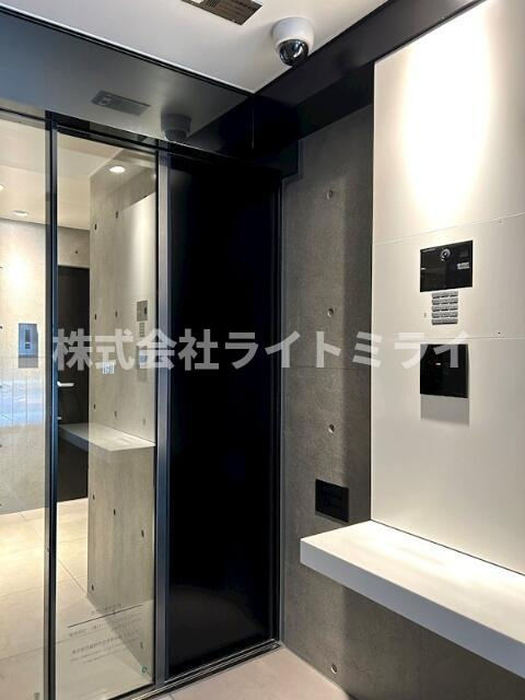 ＺＯＯＭ大塚のエントランス