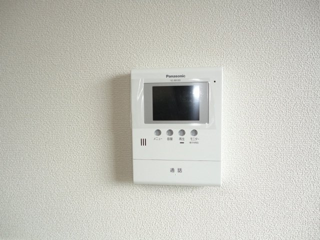 リバレインの内装|カメラ付インターホン