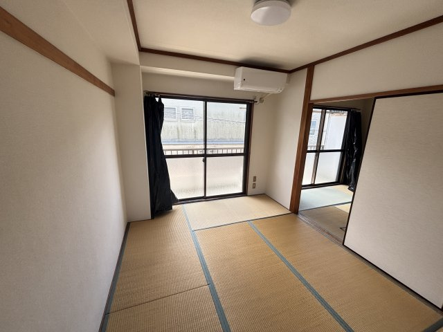 山田カンプレックスの内装