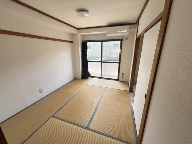 山田カンプレックスの内装