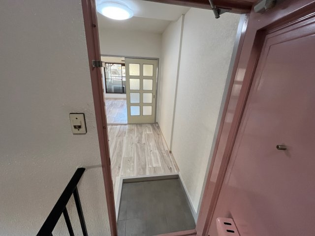 サンフラワー佐太の玄関