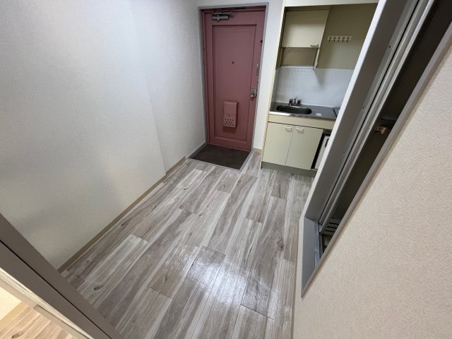 サンフラワー佐太の洋室