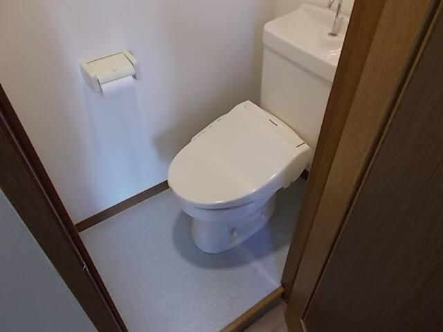 ピアーチェ落合のトイレ