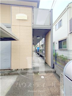 【エントランス】 | シャーメゾン駒込 | エントランス