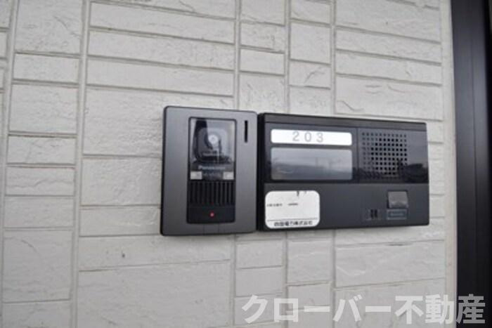 ホワイトウイングの玄関|玄関