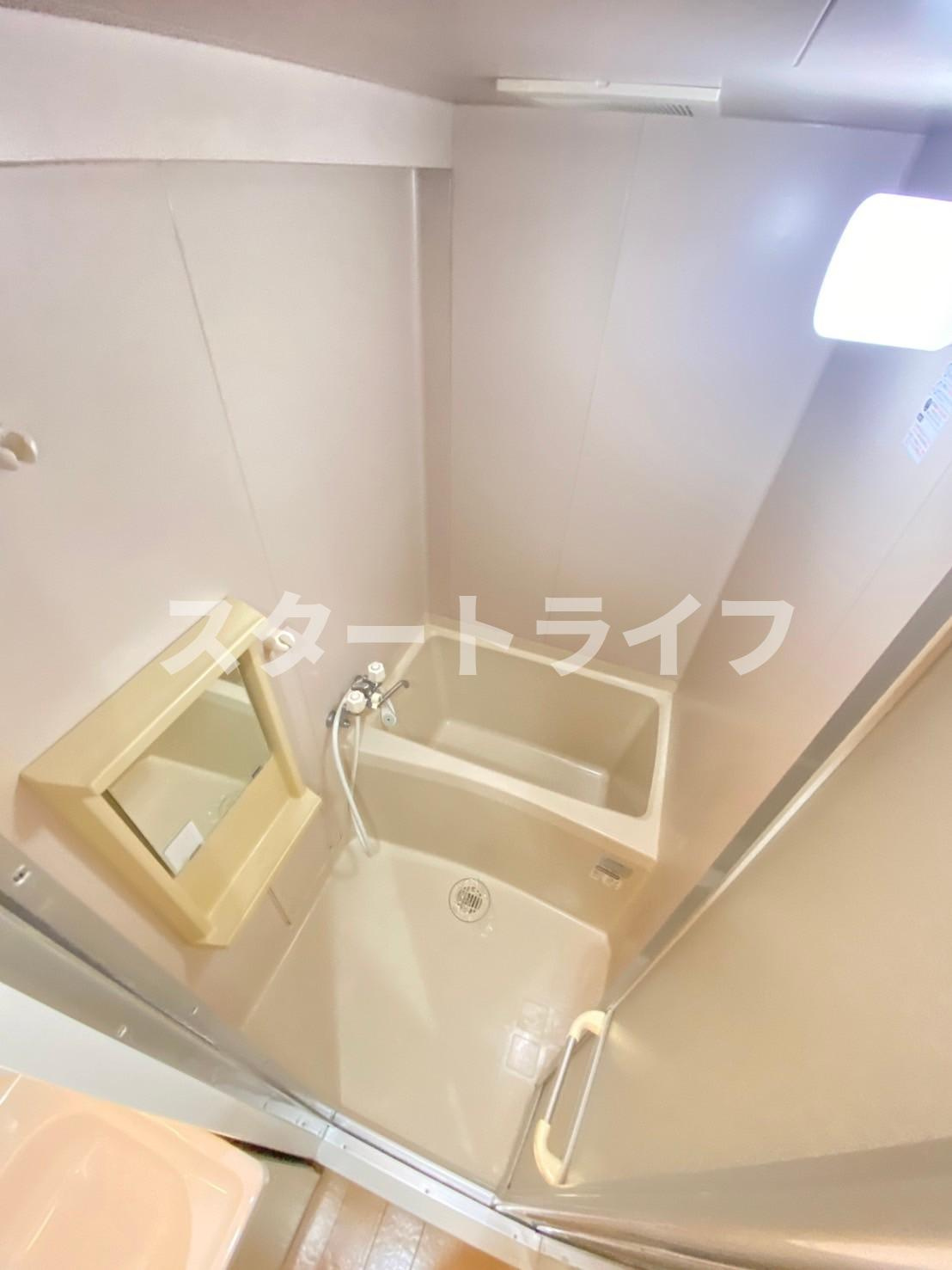 大阪市淀川区西中島７丁目の賃貸マンションの浴室