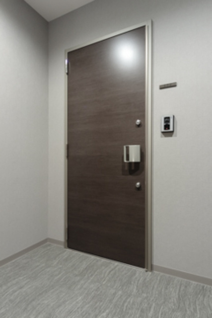 グロリアス新江古田の玄関|※写真は同タイプ住戸です。