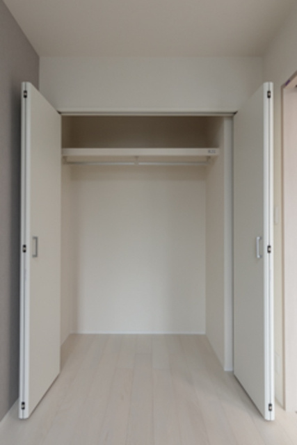 グロリアス新江古田の収納|※写真は同タイプ住戸です。