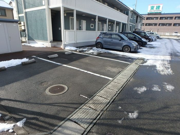 リビングタウン八日市場　Ａの駐車場