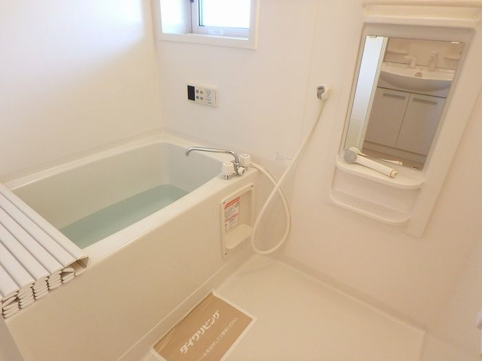 リビングタウン八日市場　Ａの浴室